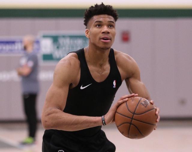 一个优秀球 一个优秀球