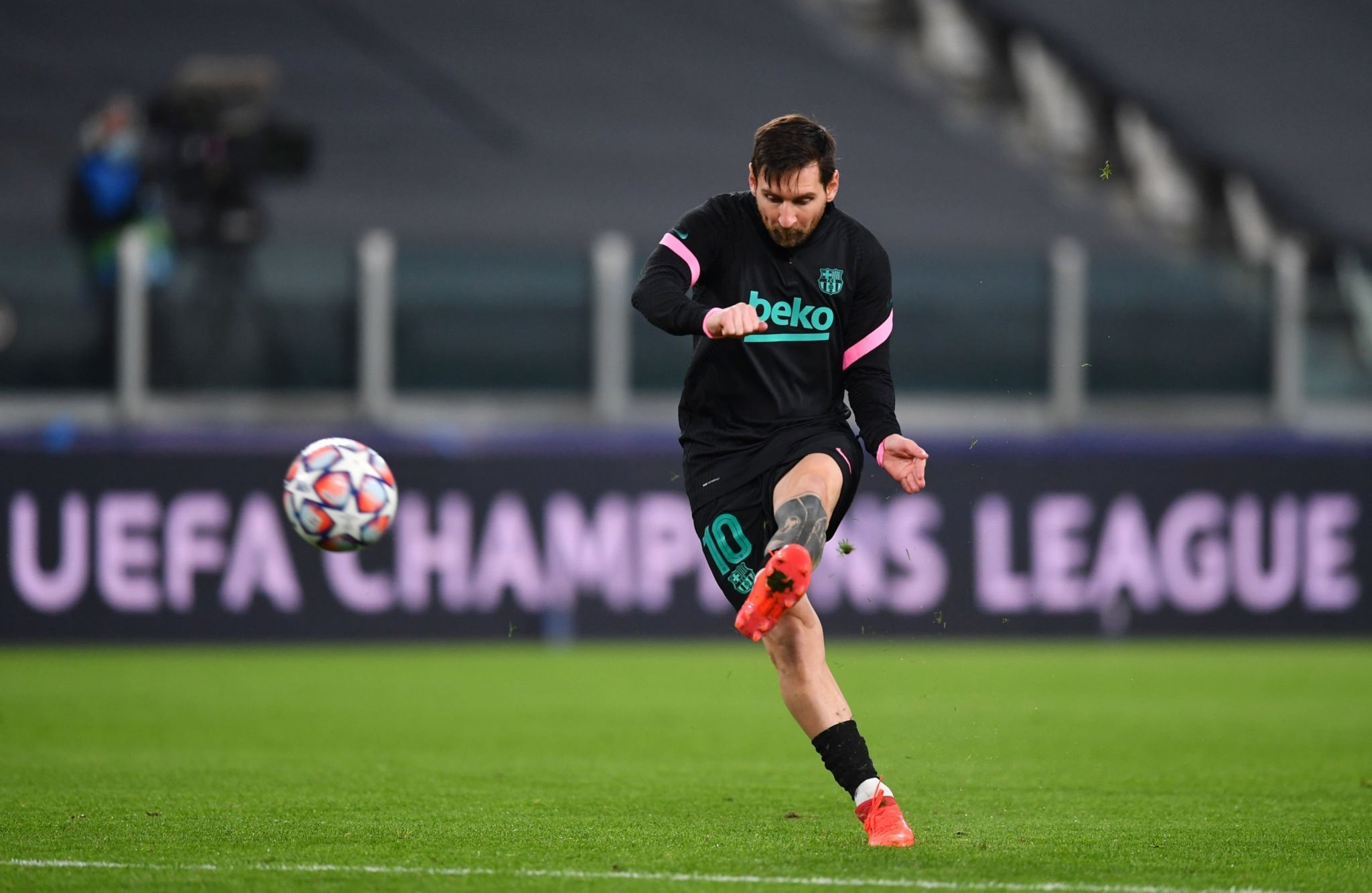 赛后采访中 赛后采访中